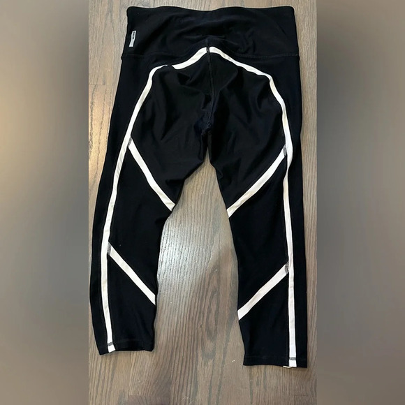 Reebok RBX Live Life Active Altheltic Workout Leggings Pants Woman’s - Picture 2 of 4